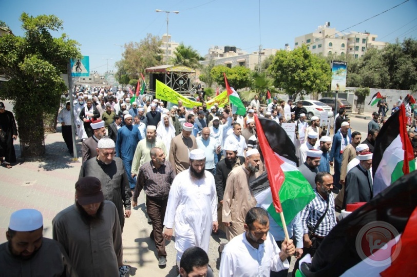 علماء غزة ينظمون مسيرا نصرة للمسجد الأقصى 