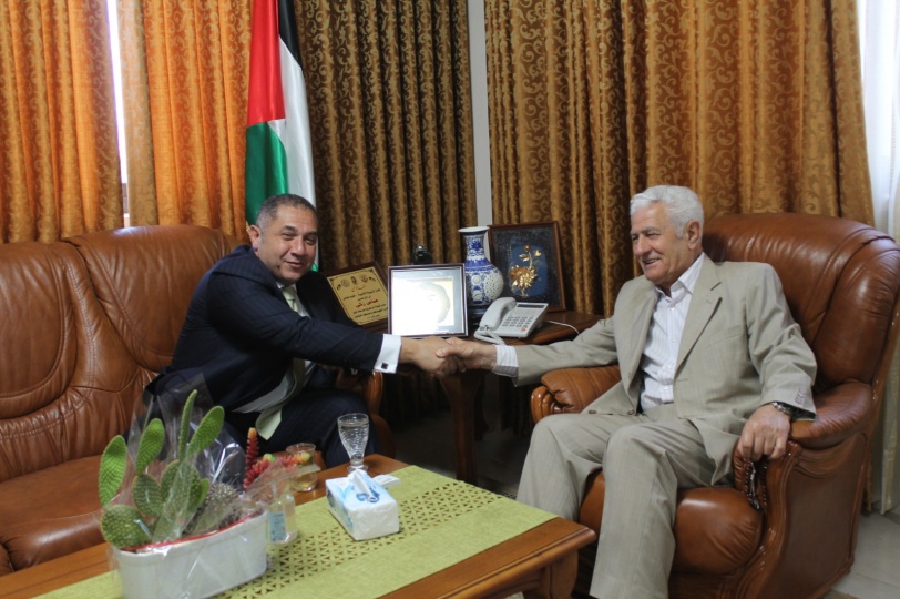 رام الله – عباس زكي يلتقي السفير المصري لدى فلسطين