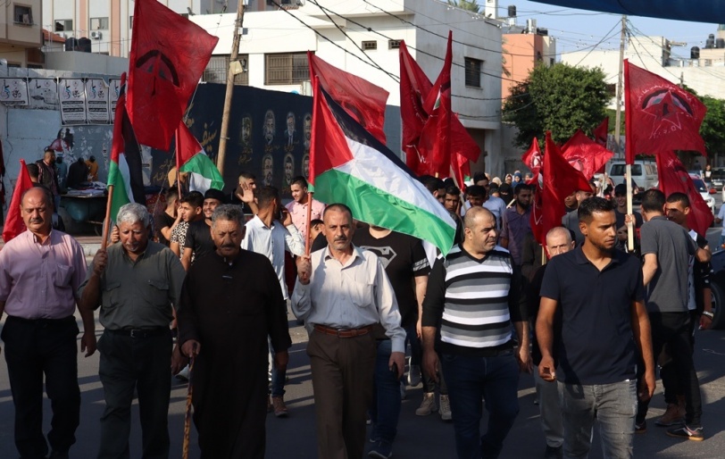 غزة: "الديمقراطية" تنظم وقفة جماهيرية حاشدة دعماً لانتفاضة الضفة والقدس