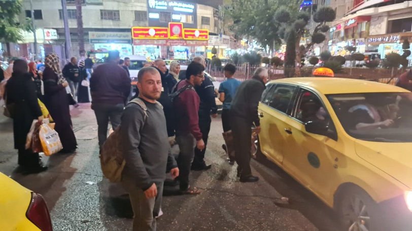 مطالبات للمواصلات بزيادة عدد مركبات العمومي على الخطوط الداخلية لمدينة الخليل