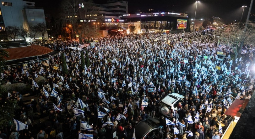 للأسبوع التاسع.. مظاهرات ضد حكومة نتنياهو تعم إسرائيل (صور)