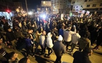 مسيرات ليلية بغزة دعما لجنين والاسرى