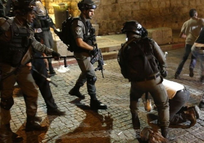 الاحتلال يعتقل 3 فتية في القدس المحتلة