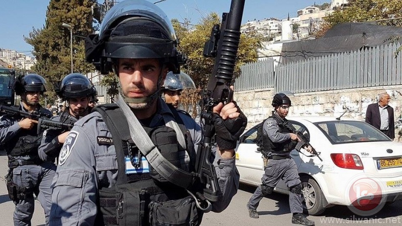 Occupation and settlers break into a house in Silwan and start construction work