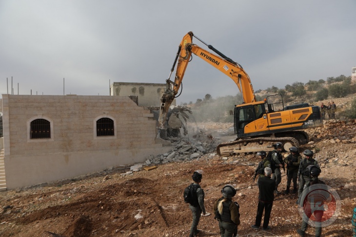 Al-Quds Center: The occupation demolished buildings and facilities without prior notice
