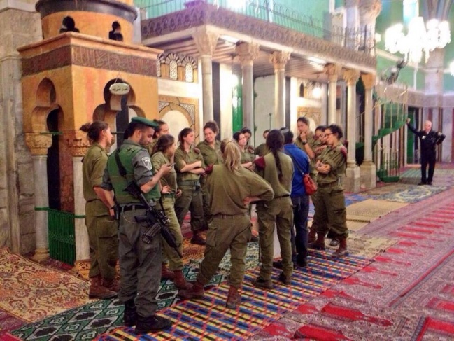 Hamas calls for a rally to prevent Israel's plans at the Ibrahimi Mosque