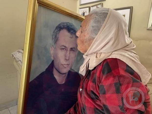 بعد 40 عاما من الانتظار.. وفاة والدة عميد الاسرى كريم يونس قبل أشهر من الإفراج عنه