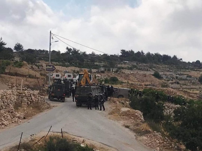 Occupation forces demolish 3 agricultural rooms west of Bethlehem