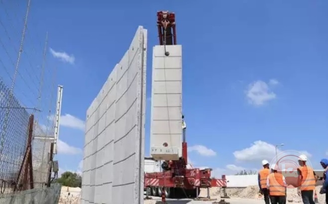 Israel forms a special military brigade to protect the West Bank wall