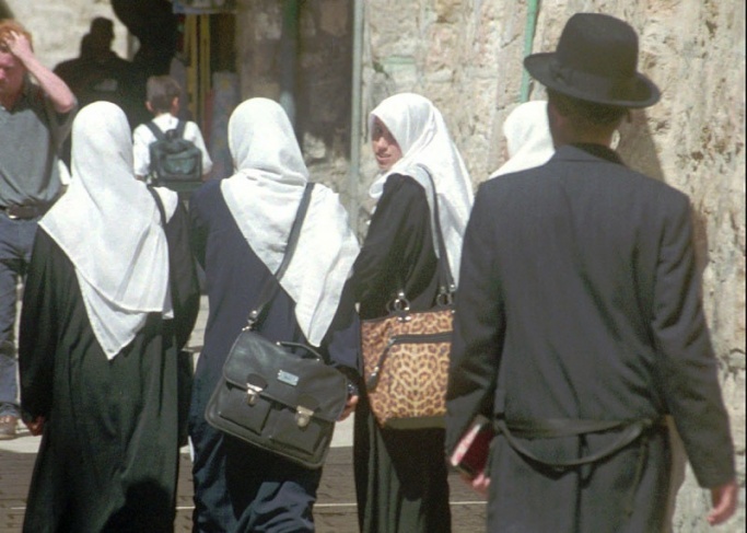 الفلسطينيون يتساوون عددا مع اليهود في فلسطين التاريخية