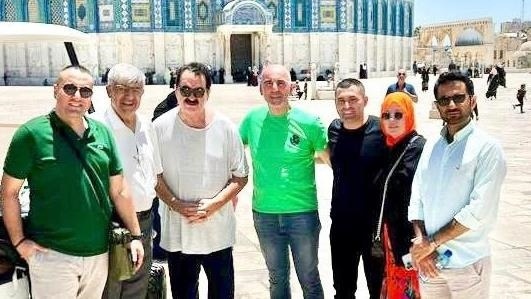 الفنان التركي إبراهيم تاتليساس يزور المسجد الأقصى