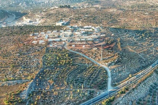 After Biden's visit - settlers plan to establish 28 outposts in the West Bank