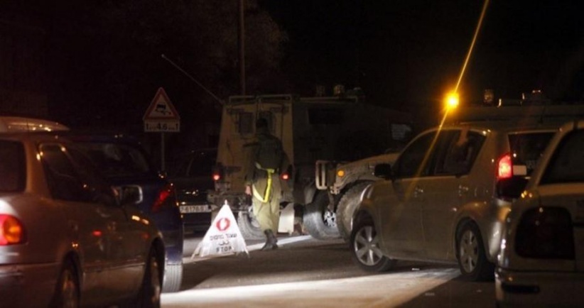 The occupation erects a checkpoint at the southern entrance to Bethlehem