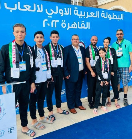 بعثة السباحة الفلسطينية تصل القاهرة للمشاركة في البطولة العربية للألعاب المائية
