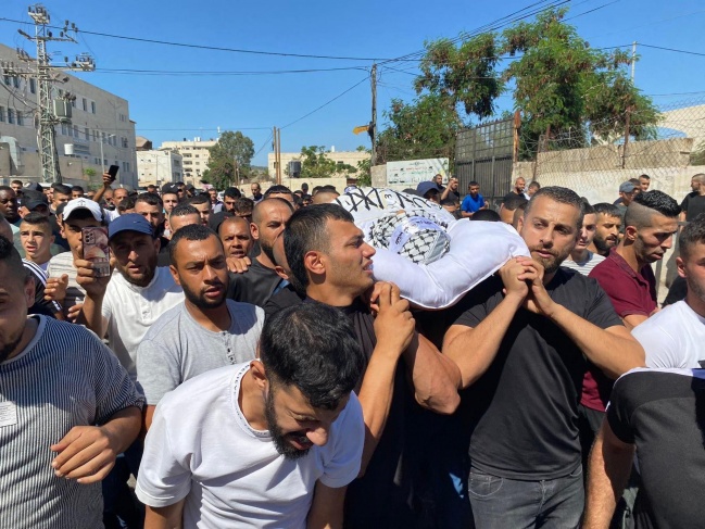 Jenin holds the funeral of its martyr Abu Jeldah