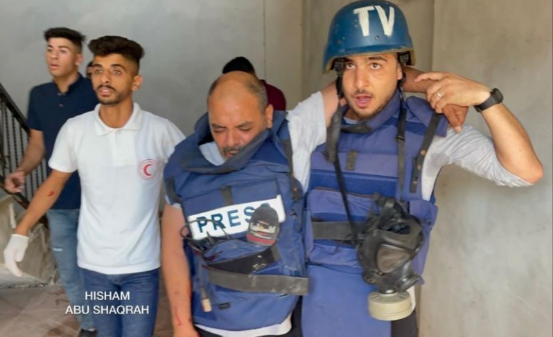 الإعلام الرسمي يدين استهداف طواقم تلفزيون فلسطين