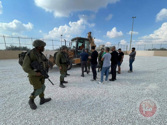 Salfit: The occupation army confiscates “Bajra”  In the town of Al-Zawiya