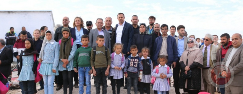 التربية&quot; تنظم زيارة دعم لمدرسة إصفي التي يهددها الاحتلال بالهدم في يطا