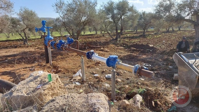 Israel: Connecting a water line from the "Mekort"  villages south of Nablus  