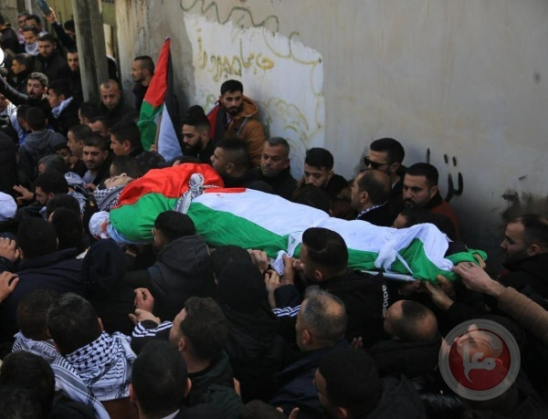 Large crowds mourn the body of the martyr Abdullah Qalalwa in Jenin
