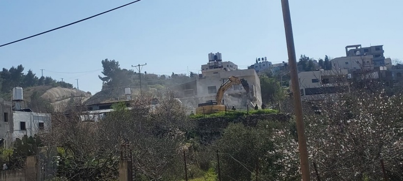 Updated - The occupation forces demolished 3 houses in Al-Walaja, west of Bethlehem
