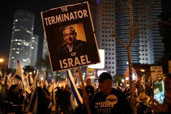 Before Netanyahu's arrival, Israelis organize a protest in Rome