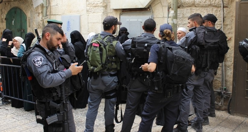 Occupation distances Al-Aqsa preacher Sarandah from the mosque