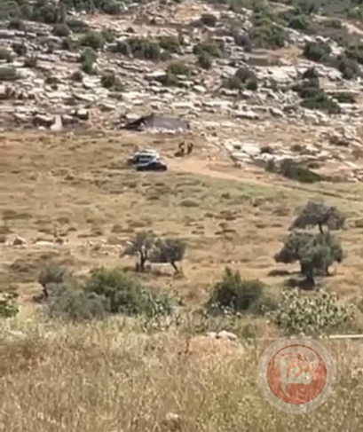 Settlers start building a new settlement west of Salfit      