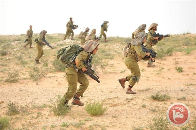 الاحتلال يجري تدريبات عسكرية على حدود غزة