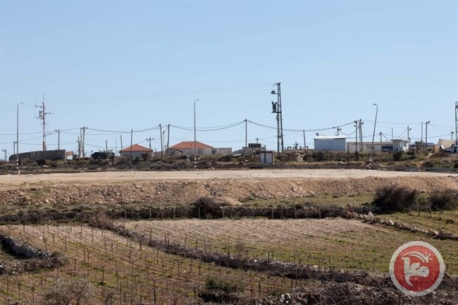 Approving the construction of 1,000 settlement units in “Gush Etzion”