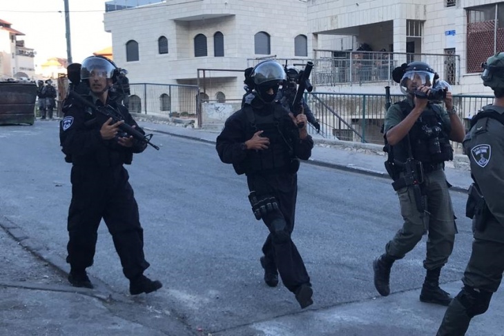 قوات الاحتلال تعتقل زوجين من بلدة العيسوية