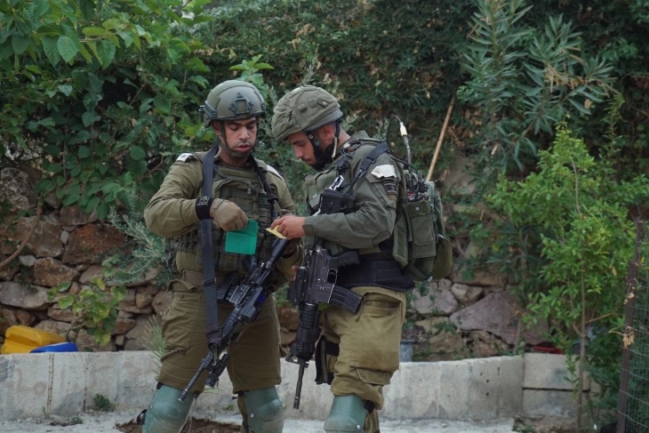 The occupation launches a campaign of arrests in Hebron  
